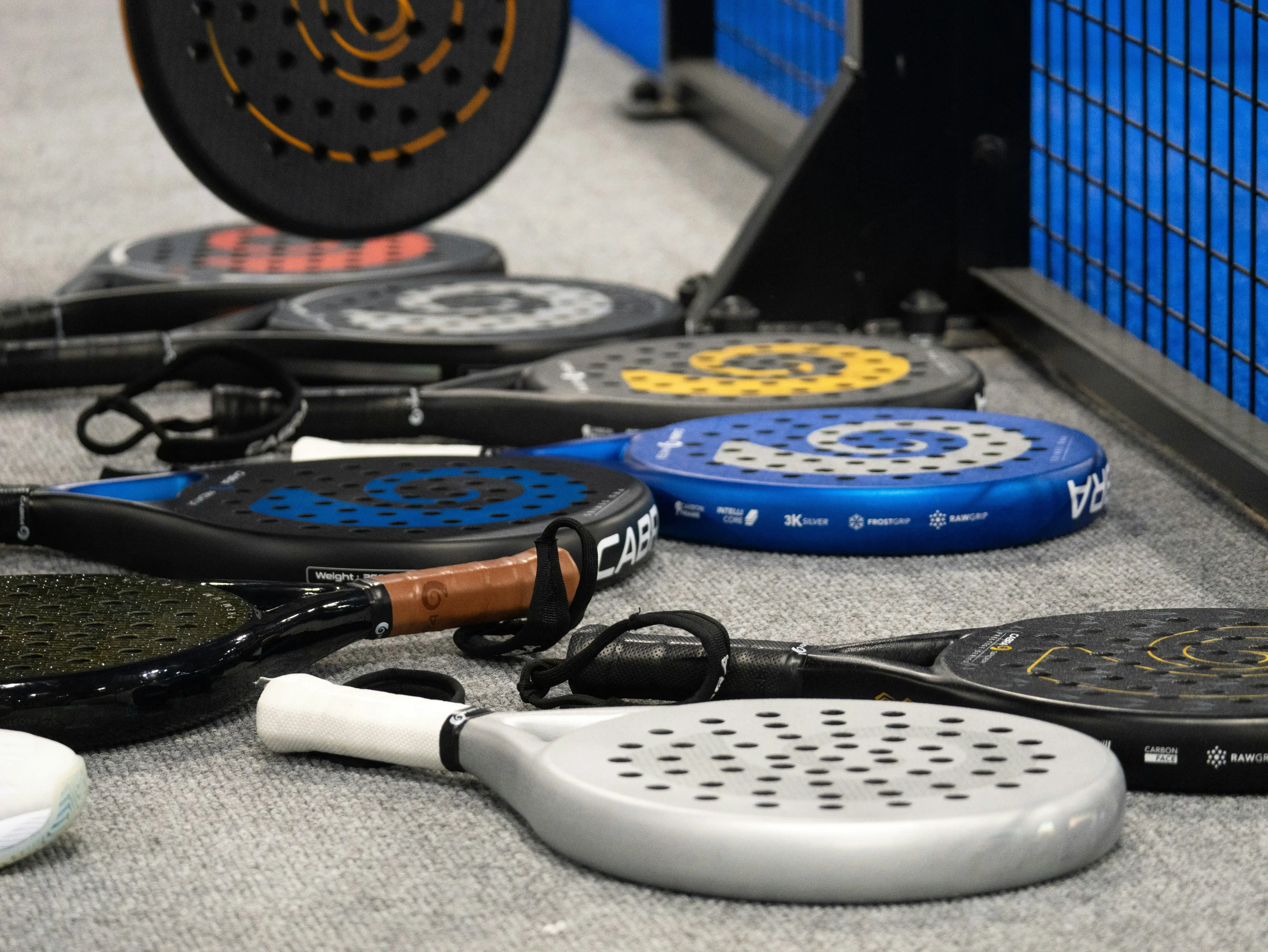 Padel Rackets for Beginners: Shape,... | PadelCourts.ie